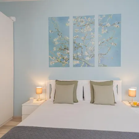 Old Court Hideaway By Rent *