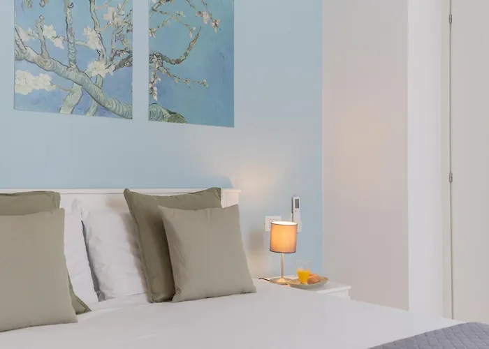 Old Court Hideaway By Rent *