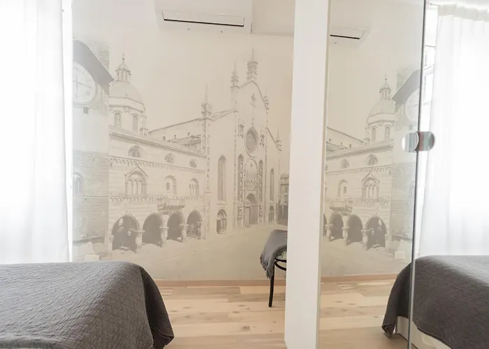 Old Court Hideaway By Rent Como