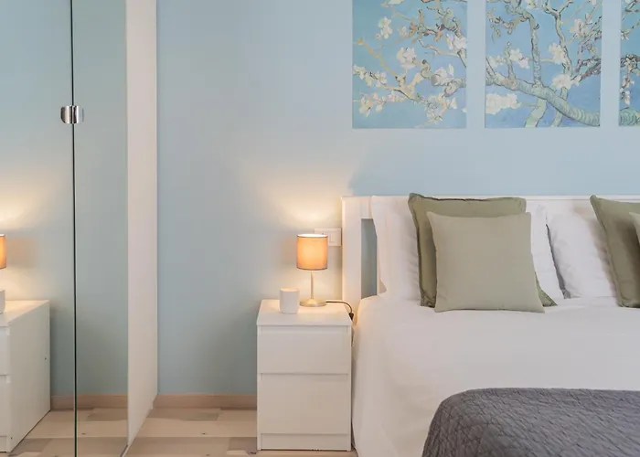 Apartment Old Court Hideaway By Rent *