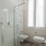 Apartmán Old Court Hideaway By Rent Como