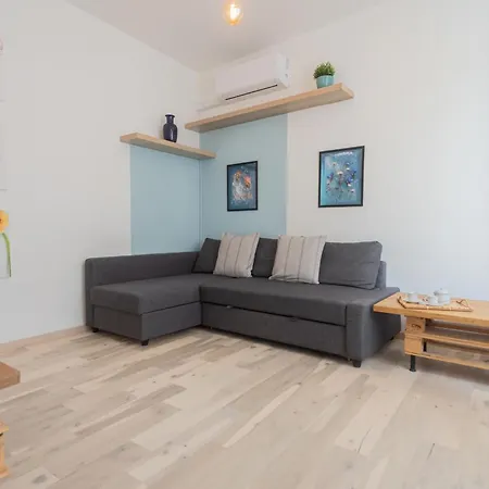 Appartement Old Court Hideaway By Rent Como