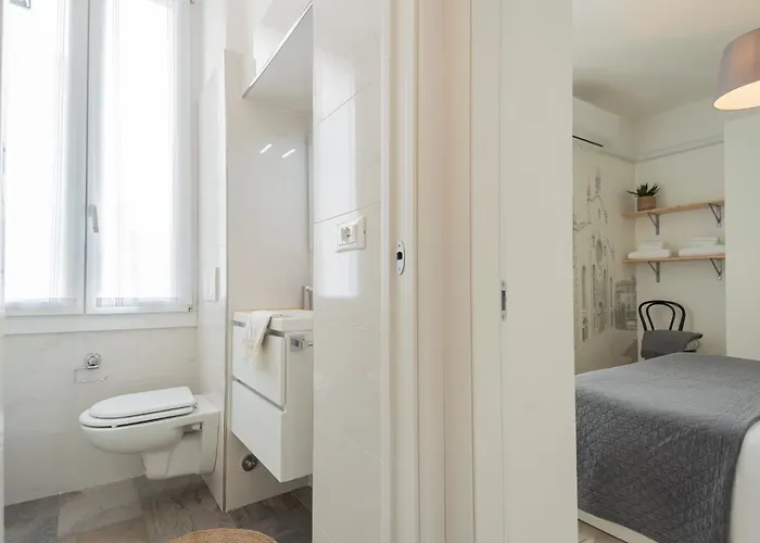 Old Court Hideaway By Rent 公寓 *