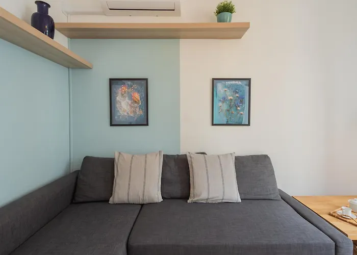 Old Court Hideaway By Rent 公寓