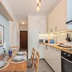 Апартаменты Old Court Hideaway By Rent *